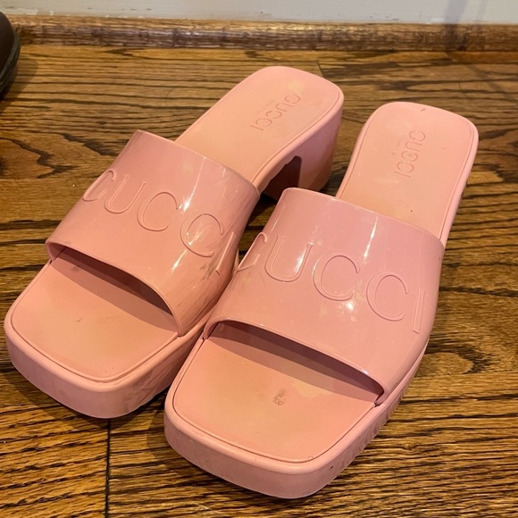 Gucci Pink Women's Slide Sandals 37 - Picture 1 of 7